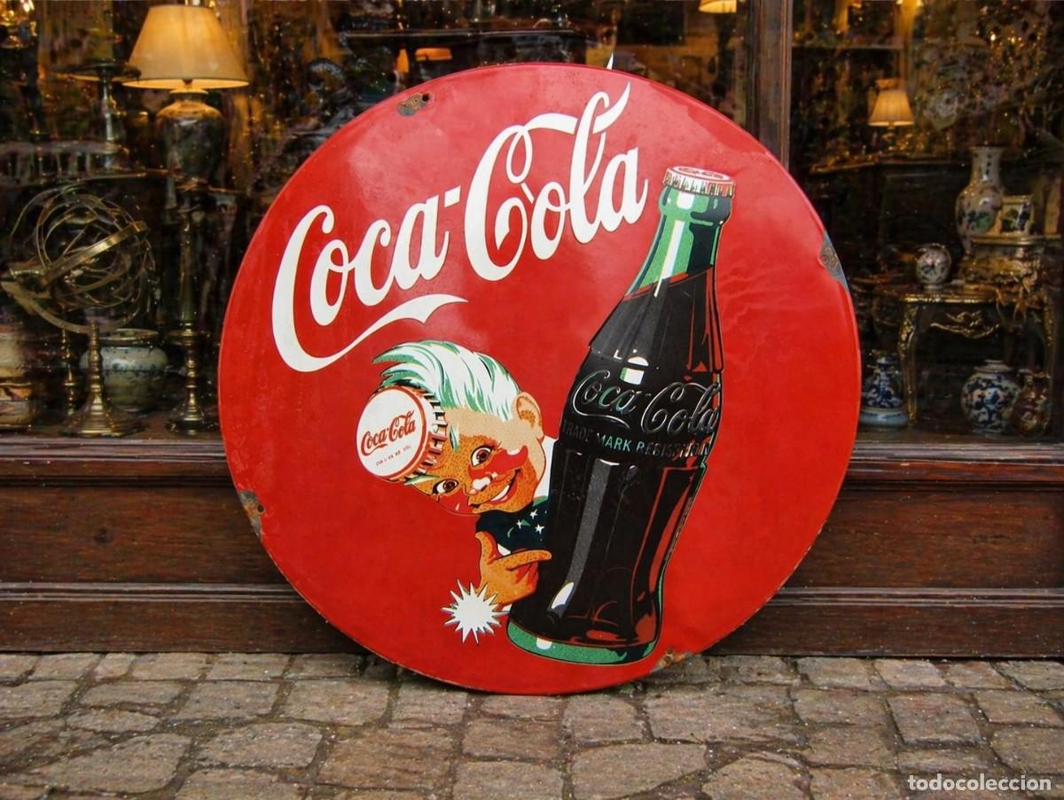 Carteles: ORIGINAL ,PRECIOSA CHAPA DE METAL CON PUBLICIDAD COCA COLA -DIAMETRO 50 CM , DE A&Ntilde;OS 50 ,RARO !!!