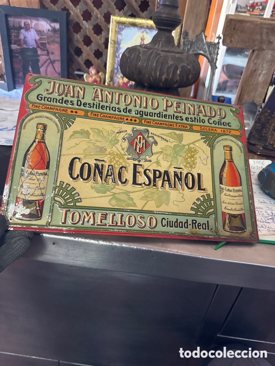 Carteles: Antigua, chapa de co&ntilde;a, peinado desgraciada