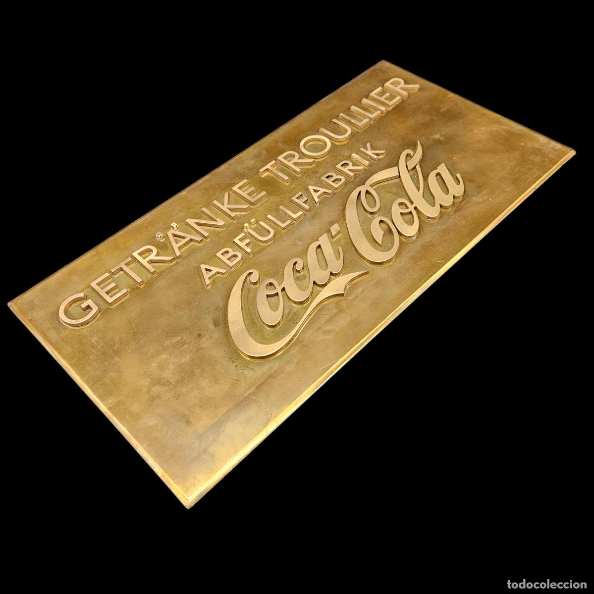 Carteles: Unico. Chapa de lat&oacute;n macizo &rdquo;Coca-Cola Karlsruhe&rdquo;. 1950 - 1959