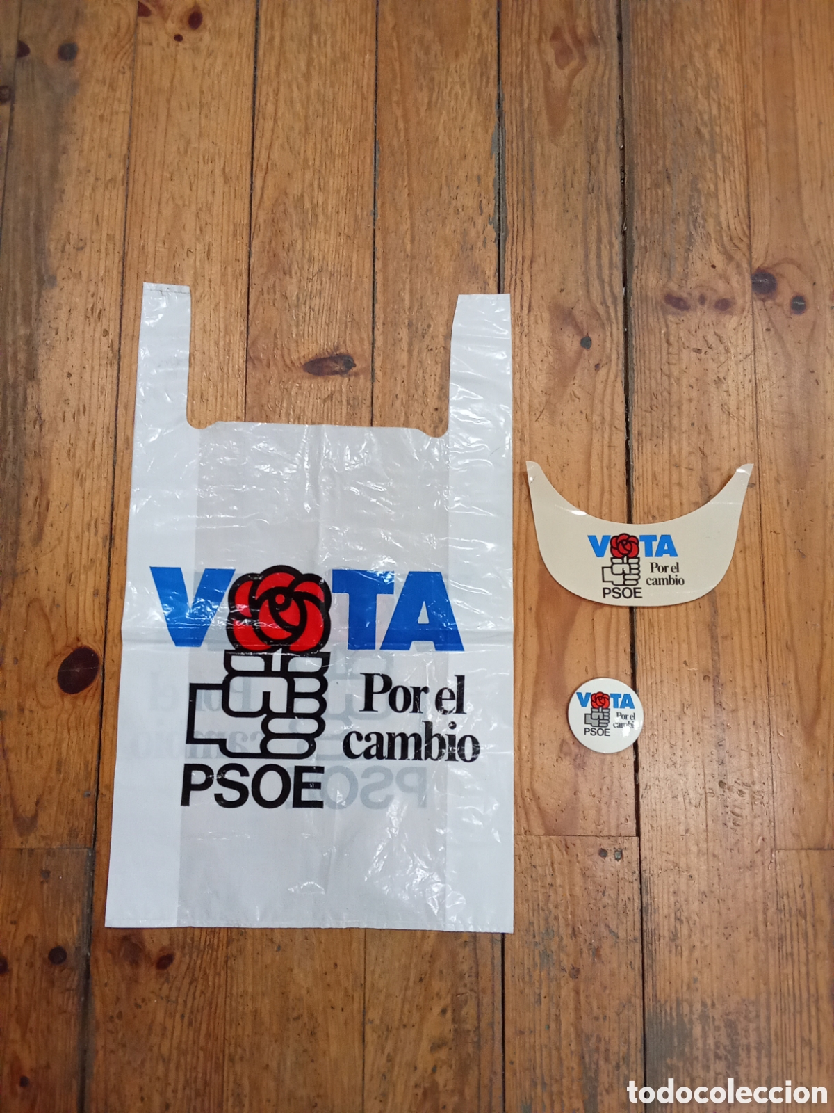 Carteles: Propaganda Vota PSOE 1982 Bolsa Chapa Visera