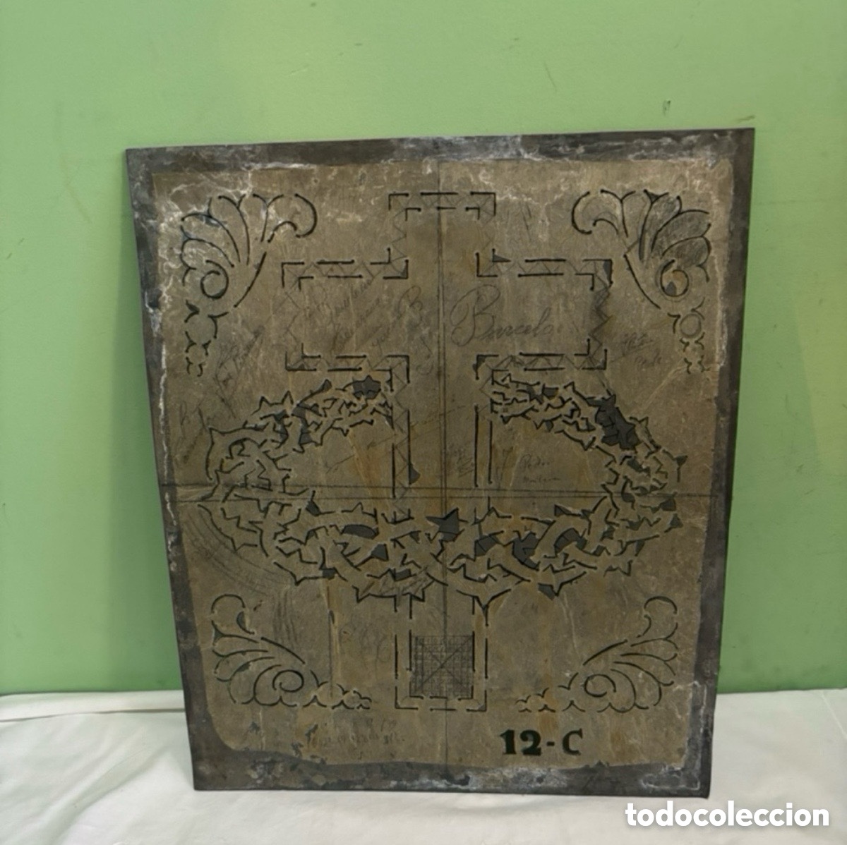 Plakate: ANTIGUA PLACA DE CHAPA MET&Aacute;LICA DE IMPRESI&Oacute;N CON GRABADO RELIGIOSO.