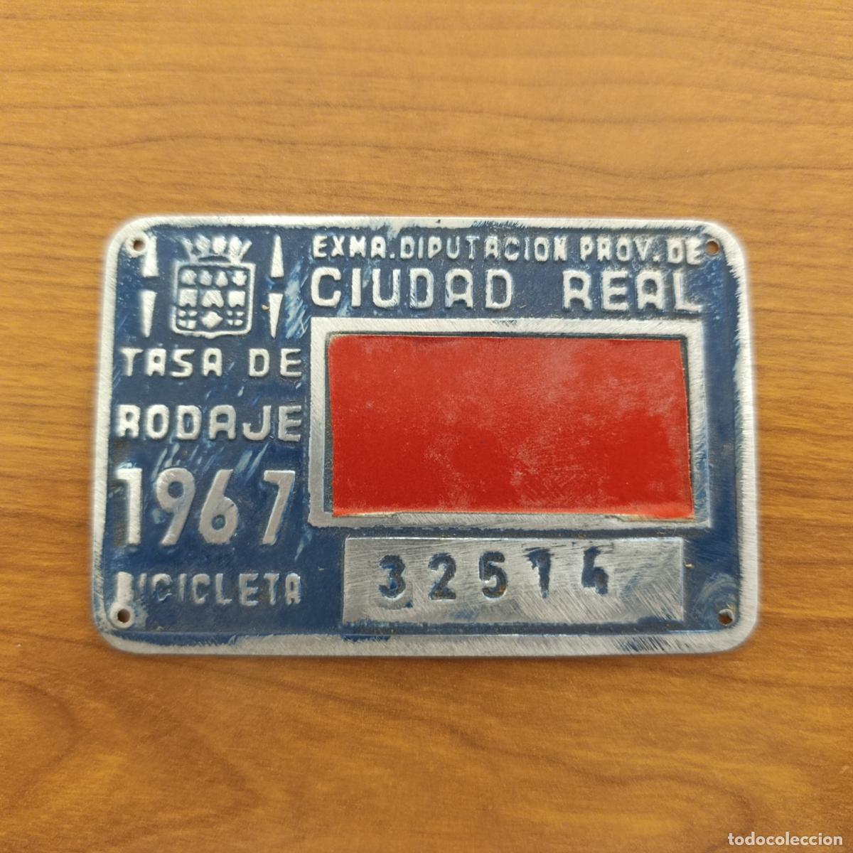 Carteles: MATR&Iacute;CULA CHAPA TASA DE RODAJE DE BICICLETA 1967. DIPUTACI&Oacute;N DE CIUDAD REAL