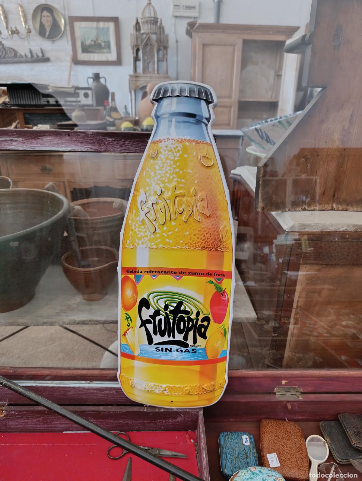 Carteles: CARTEL CHAPA CON RELIEVE. PUBLICIDAD FRUITOPIA.
