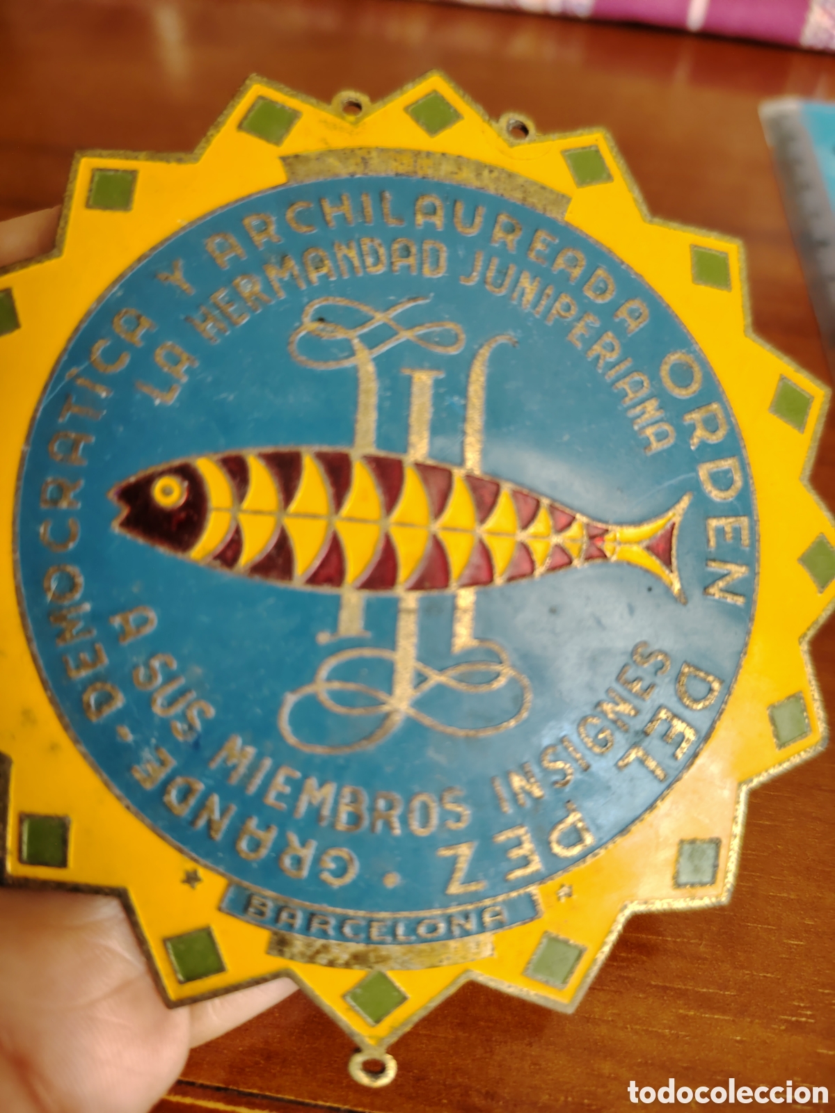 Carteles: Chapa sociedad Juniperiana Barcelona