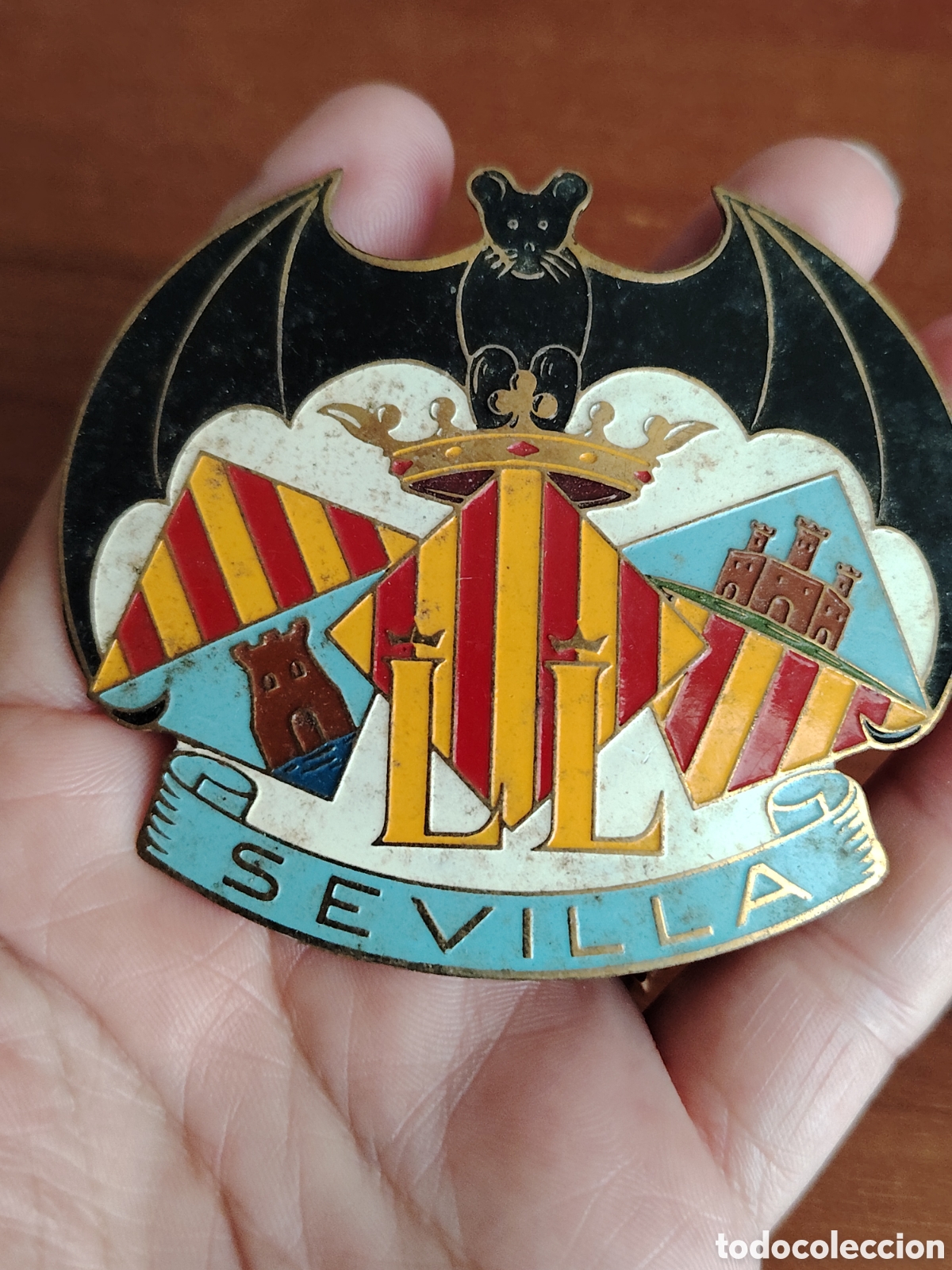 Carteles: Curiosa chapa antigua de Sevilla conel escudo central de Valencia