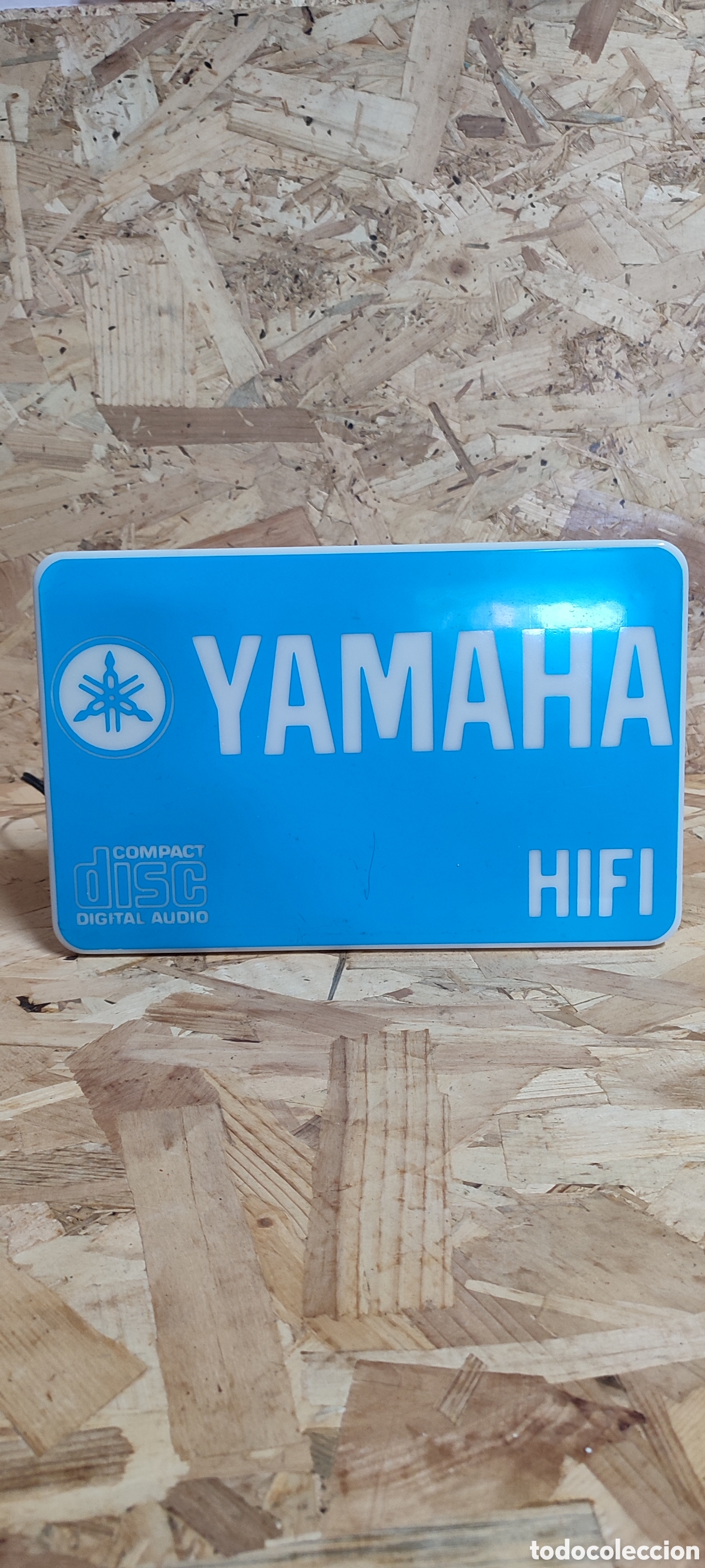 Carteles: Cartel luminoso a&ntilde;os 80 de tienda expositor de escaparate de Yamaha Hifi