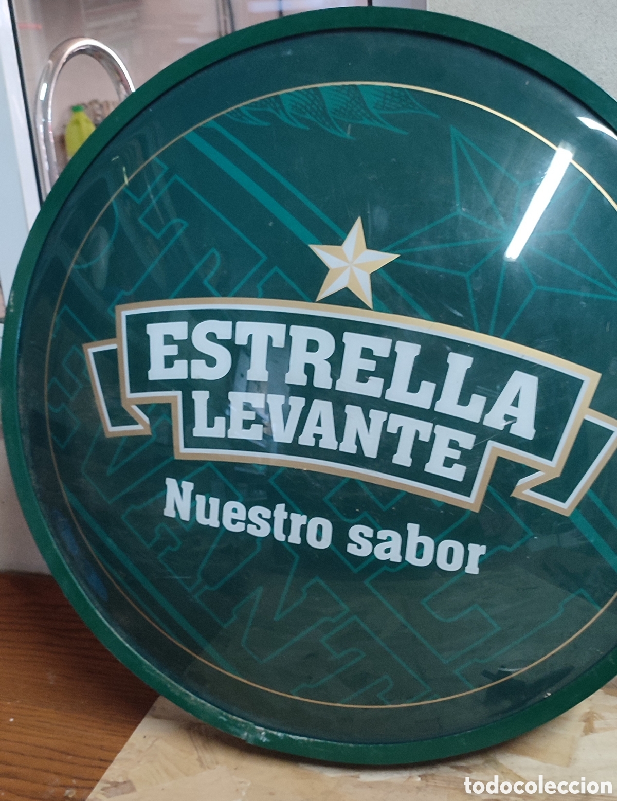 Carteles: Cervezas Estrella Levante &rdquo;nuestro Sabor&rdquo;. Cartel luminoso a dos caras.