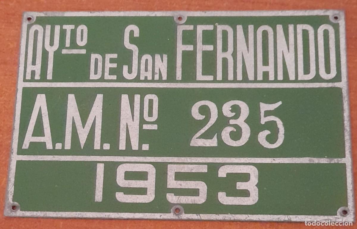 Carteles: ANTIGUA CHAPA DE CARRO DE MANO DE SAN FERNANDO, DE 1953