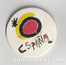 Carteles: RARA CHAPA DE 55 mm. &rdquo;ESPA&Ntilde;A 82&rdquo;. BUEN ESTADO