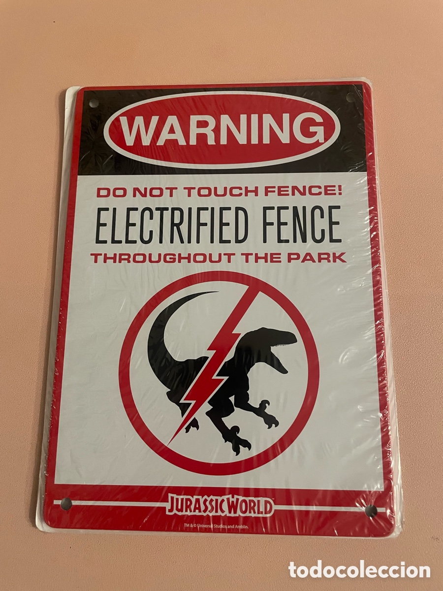 Carteles: Placa Met&aacute;lica Raptor Fence - Jurassic World - Loot Crate Exclusiva 2017 - Sellada