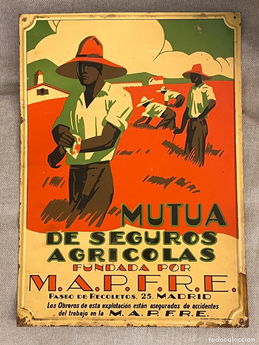 Carteles: CHAPA DE HOJALATA LITOGRAFIADA CON PUBLICIDAD DE MAPFRE, MUTUA DE SEGUROS AGRICOLAS ILUSTRADA POR PE