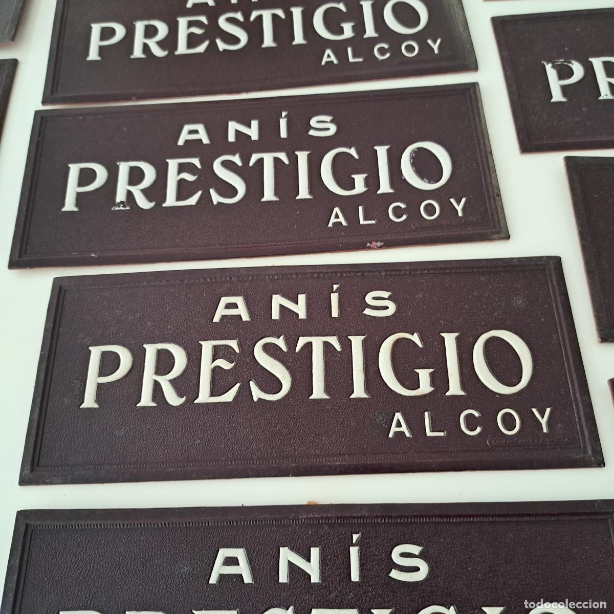 Carteles: AN&Iacute;S PRESTIGIO - ALCOY - LOTE DE 14 CARTELES DE CART&Oacute;N EN RELIEVE - PARA COLGAR - ANTIGUOS