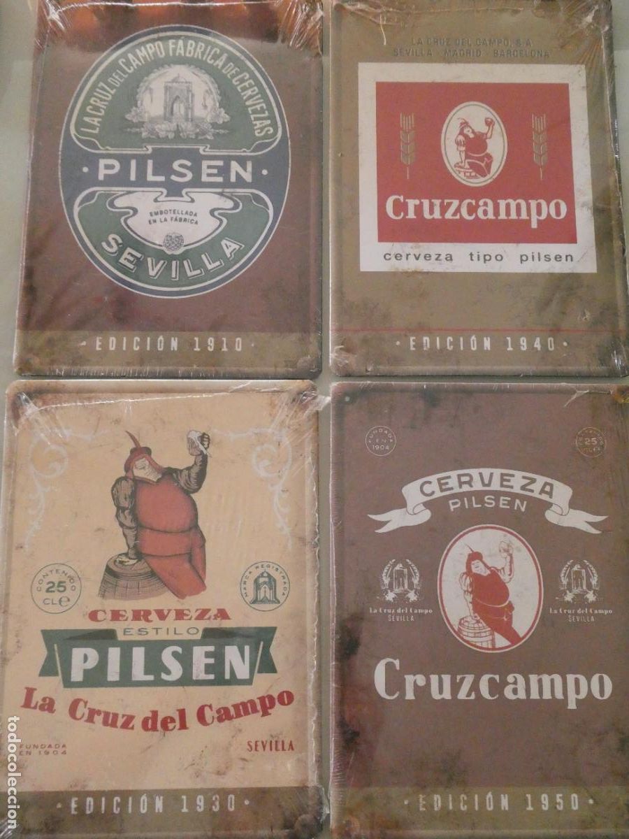 Carteles: 4 CARTELES DE METAL. CHAPA MET&Aacute;LICA. CERVEZA CERVEZAS CRUZCAMPO. 1910 1930 1940 1950 30X12 CM. 600GR