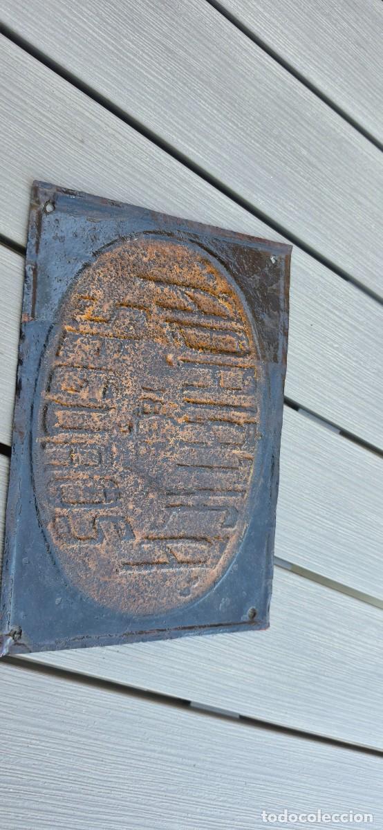 Carteles: Preciosa chapa o placa seguros para edificios
