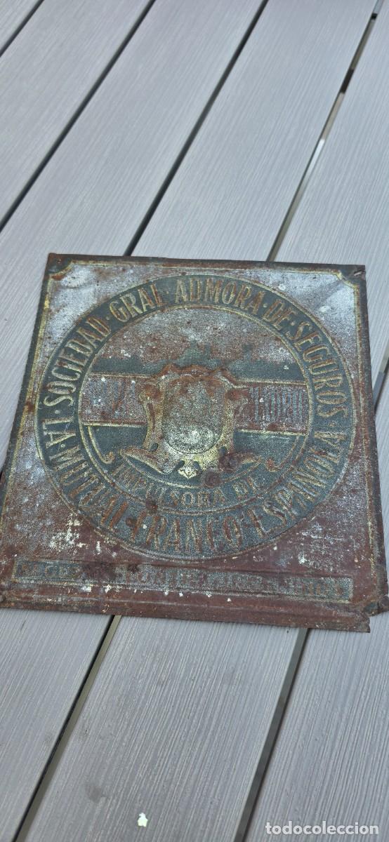 Carteles: Preciosa chapa o placa seguros para edificios