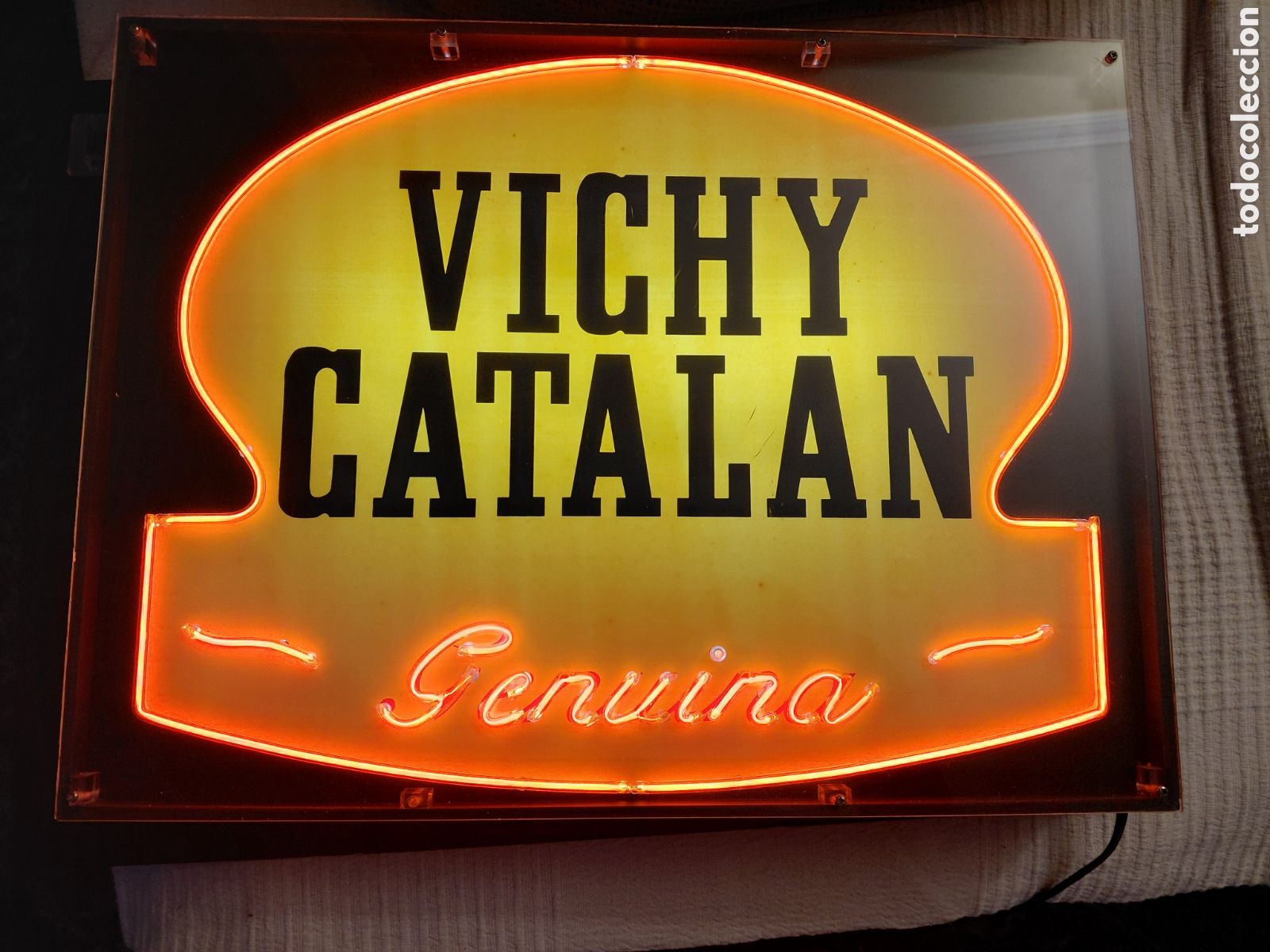 Carteles: Cartel luminoso Vichy Catalan