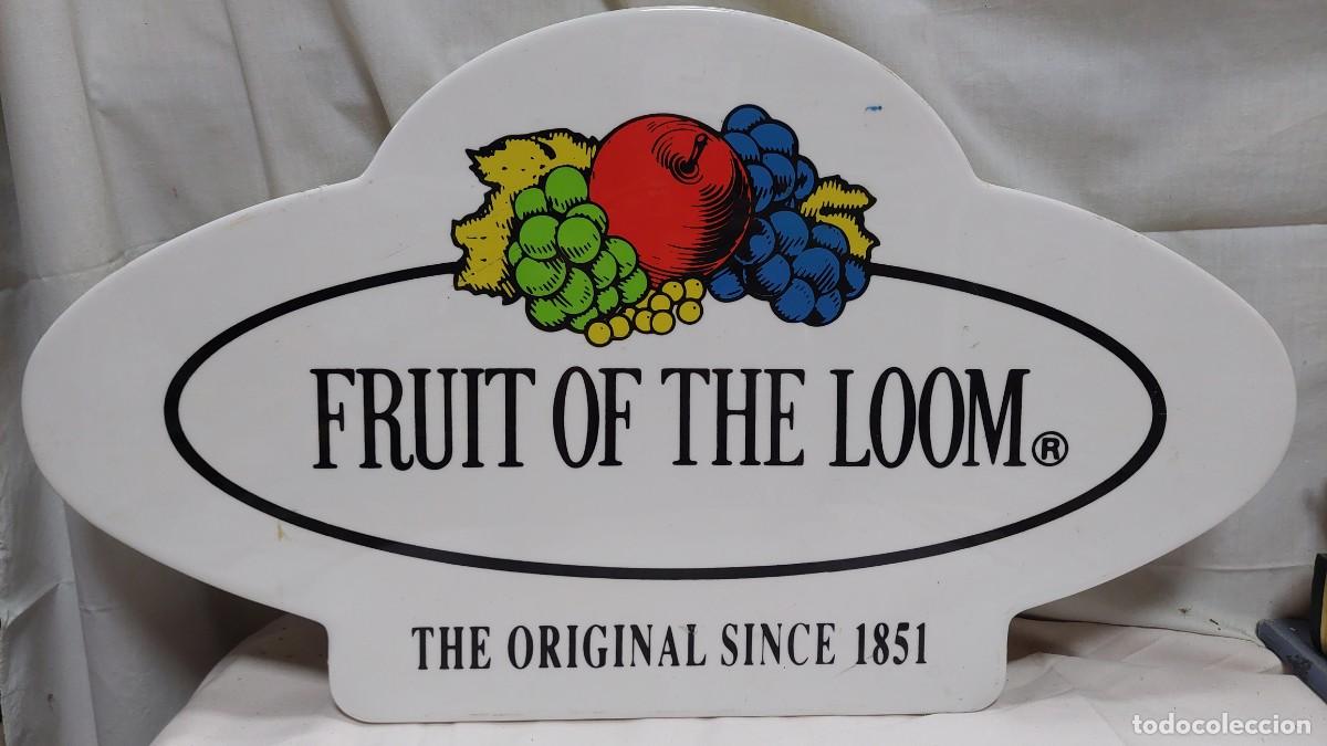 Posters: Antiguo cartel luminoso Fruit of the loom