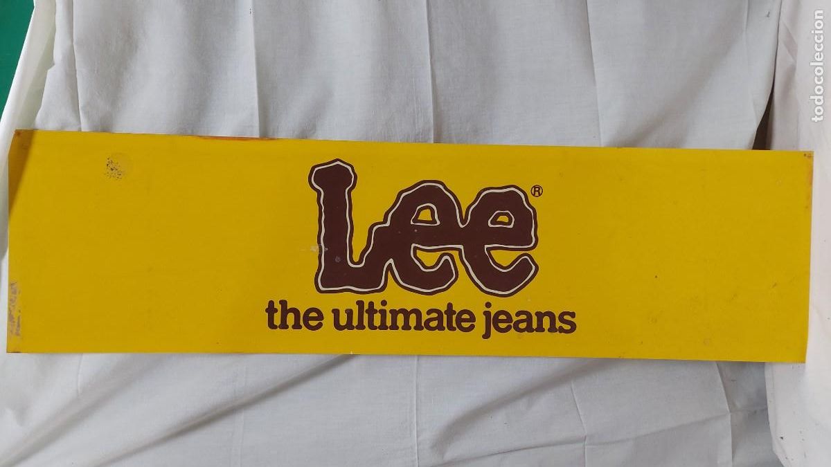 Carteles: Antiguo cartel Lee a doble cara