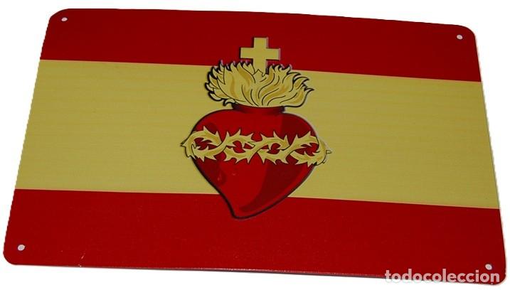 Carteles: PLACA/CHAPA SOBRE BANDERA DE ESPA&Ntilde;A SAGRADO CORAZON DE JESUS