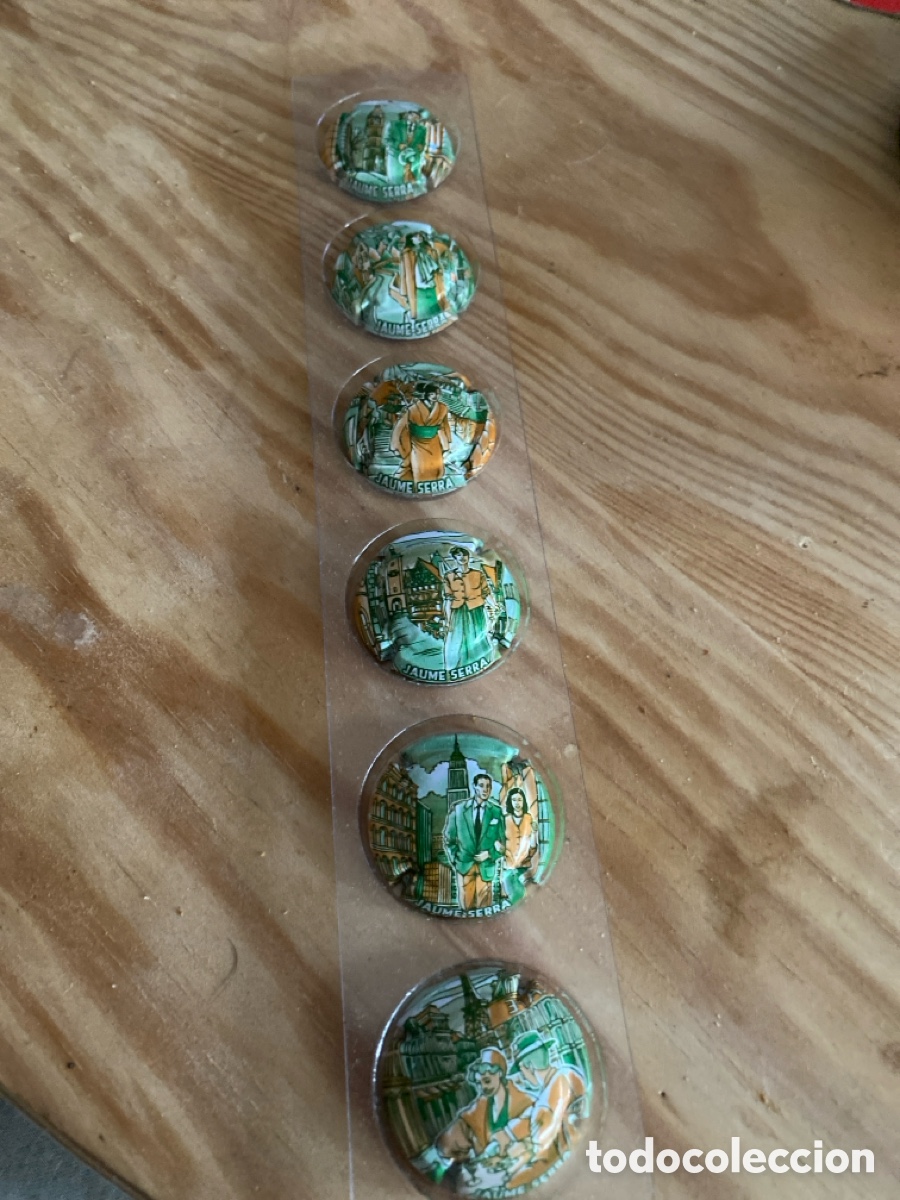 Carteles: Juego de chapas de cava