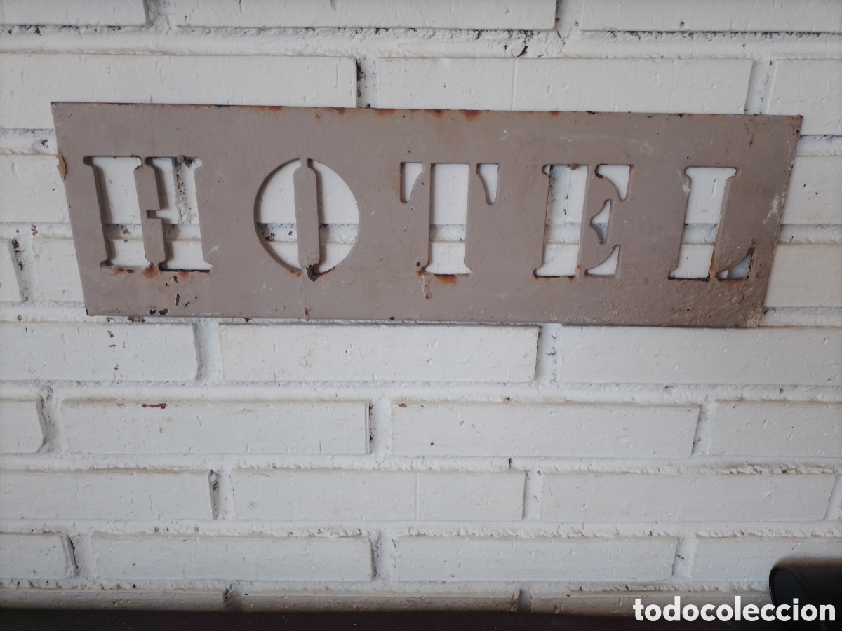 Cartazes: Cartel o letrero &rdquo; Hotel &rdquo;.