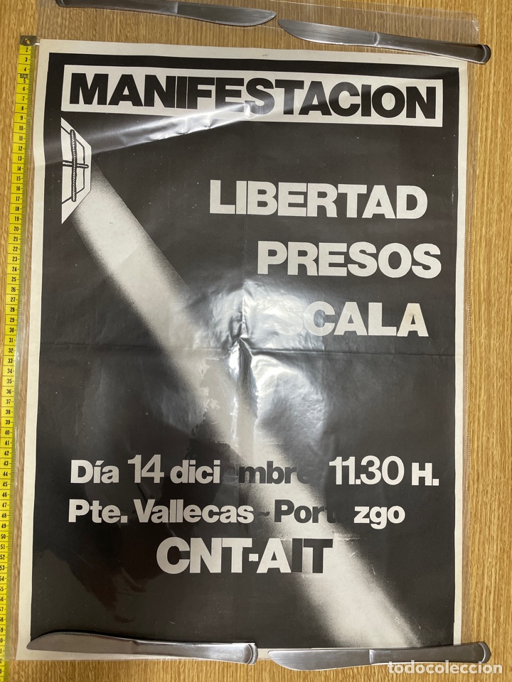 Affiches Politiques: Cartel C.N.T. AIT: Libertad presos escala. A&ntilde;os 80
