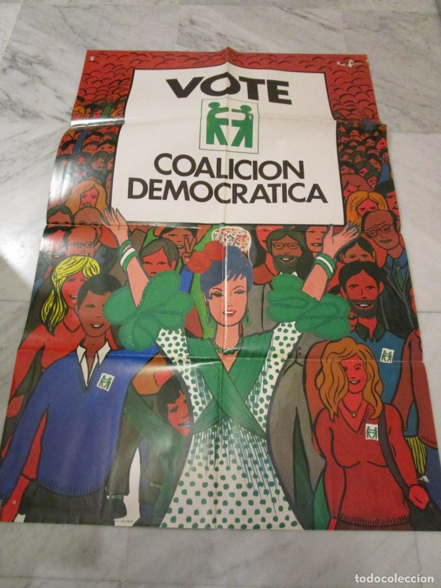 Carteles pol&iacute;ticos: VOTE COALICION DEMOCRATICA - Foto 1