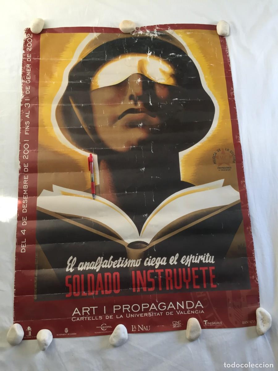 Carteles pol&iacute;ticos: POSTER / CARTEL DE LA UNIVERSIDAD DE VALENCIA - ARTE Y PROPAGADA ( GUERRA CIVIL) - A&Ntilde;O 2002