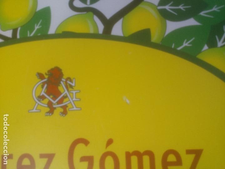 Carteles publicitarios: PERFUMES ALVAREZ GOMEZ - Foto 3