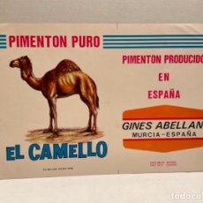 Carteles Publicitarios: LAMINA ORIGINAL LATA PIMENTON EL CAMELLO - MURCIA. Lote 325321313