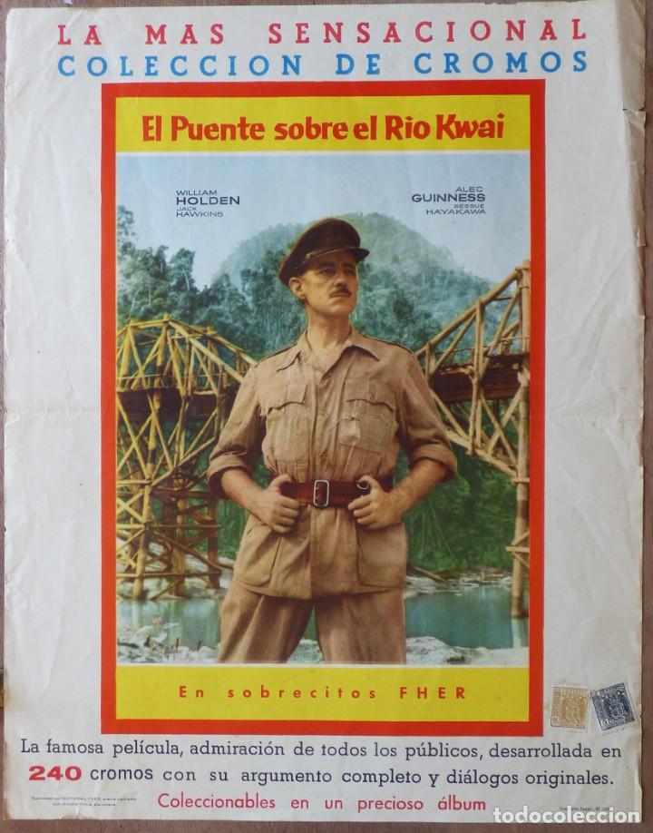 Cartazes Publicit&aacute;rios: EL PUENTE SOBRE EL RIO KWAI. CARTEL PUNTO DE VENTA DE ALBUM Y CROMOS. FHER. A&Ntilde;O 1957