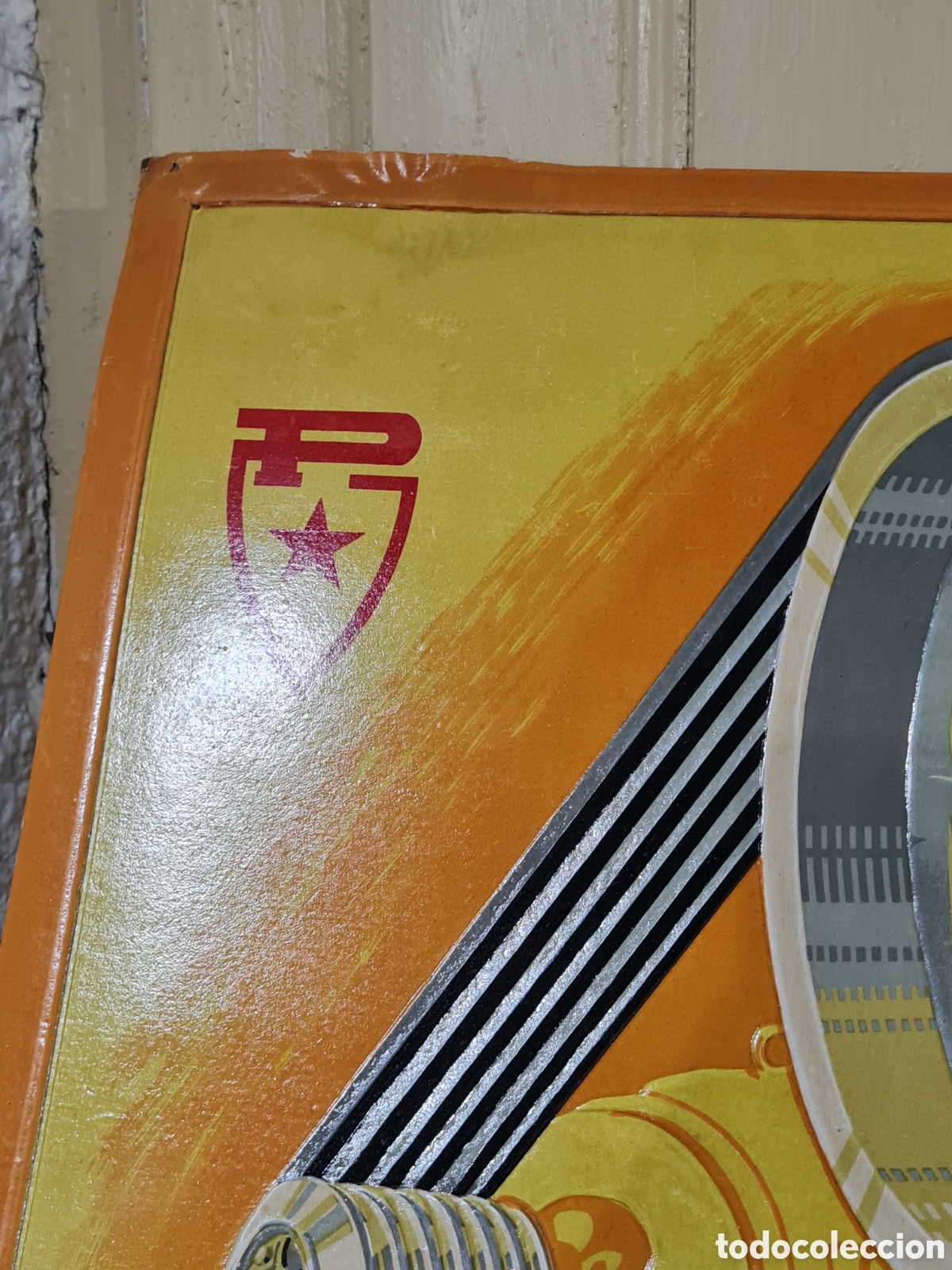 Carteles publicitarios: Antiguo cartel repujado (PIRELLI) - Foto 6