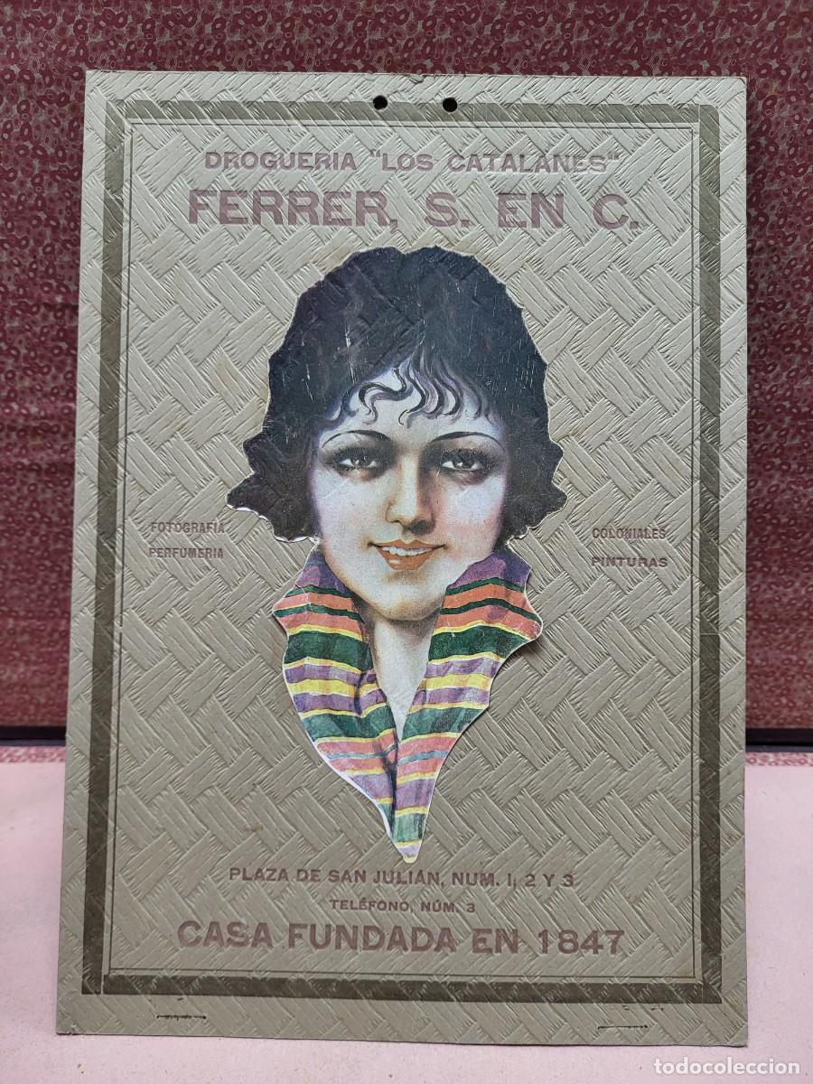 Carteles Publicitarios: ANTIGUO CARTEL CARTON PUBLICITARIO ROMANTICO DROGUERIA FERRER LOS CATALANES SAN JULIAN MURCIA