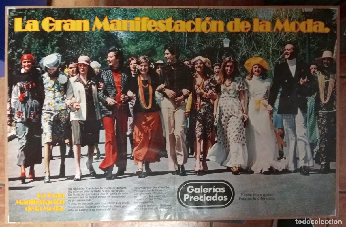 Carteles Publicitarios: CARTEL - GALERIAS PRECIADOS - LA ACTUALIDAD ESPA&Ntilde;OLA - PUBLICIDAD ORIGINAL 1974 / 53 x 35 Cm.