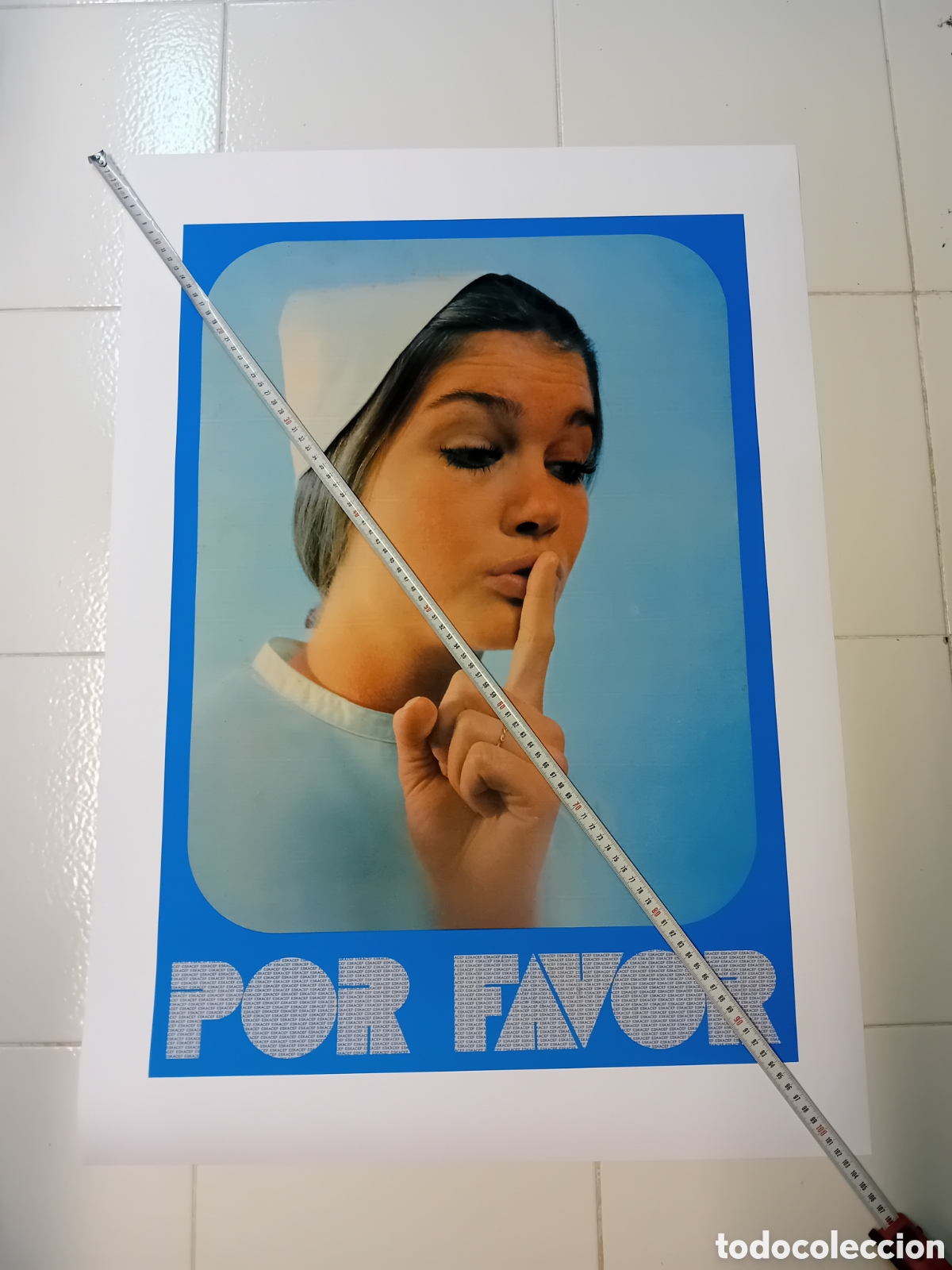 Carteles publicitarios: REPRODUCCI&Oacute;N ACTUAL DE CARTEL ENFERMERA POR FAVOR SILENCIO, DE LOS A&Ntilde;OS 70. 59X84CMS