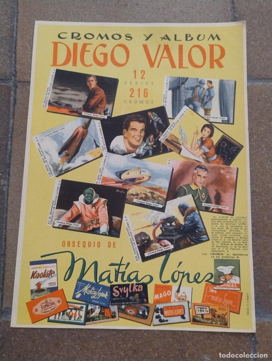 Affissi Pubblicitari: CARTELITO CON PUBLICIDAD CROMOS Y ALBUM DE DIEGO VALOR OBSEQUIO DE MATIAS LOPEZ. 33 X 23,50 CM