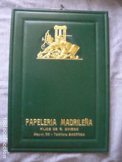 Carteles publicitarios: PAPELERIA MADRILE&Ntilde;A HIJOS DE R. OVIEDO CARTEL EN RELIEVE 32 X 46 CM