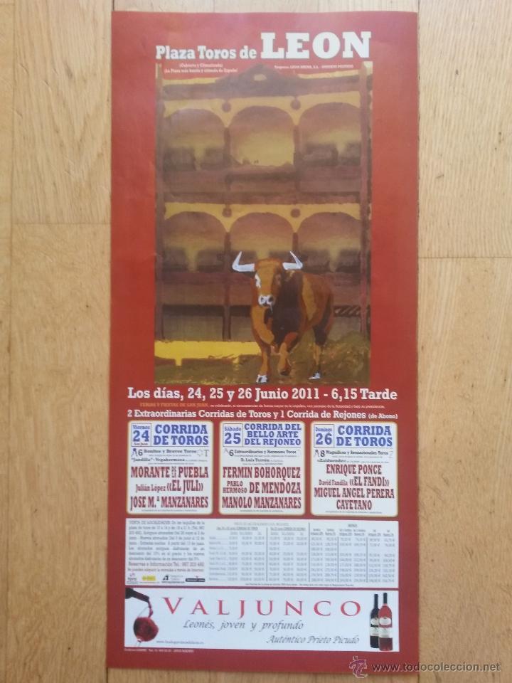 Carteles toros: Cartel de toros de Leon 2011 de 43,5 x 20,5 cms - Foto 1