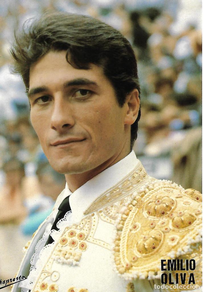 Carteles toros: POSTAL DE TORERO DE EMILIO OLIVA - Foto 1