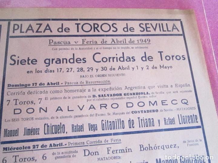 Carteles Toros: CARTEL DE TOROS EN SEVILLA CHICUELO GITANILLO DE TRIANA R. LLORENTE Y OTROS 1949 - Foto 3 - 96497183