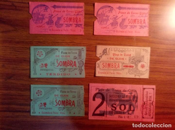 Carteles toros: ENTRADAS DE TOROS DE GIJON - Foto 1