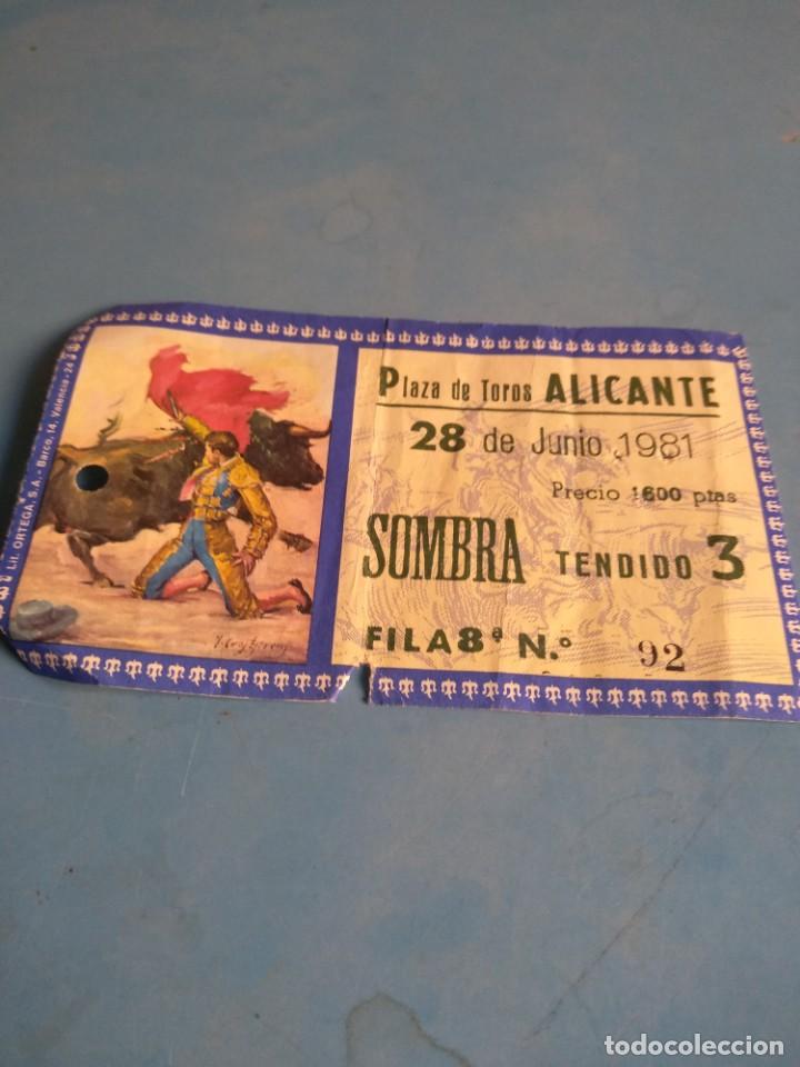 Carteles toros: Entrada Toros Alicante ,28 junio de 1981 - Foto 1