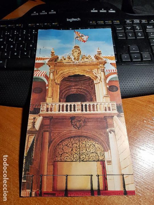 Carteles toros: DOCUMENTO CON LA HISTORIA D LA MAESTRANZA DE SEVILLA. 1987 - Foto 2