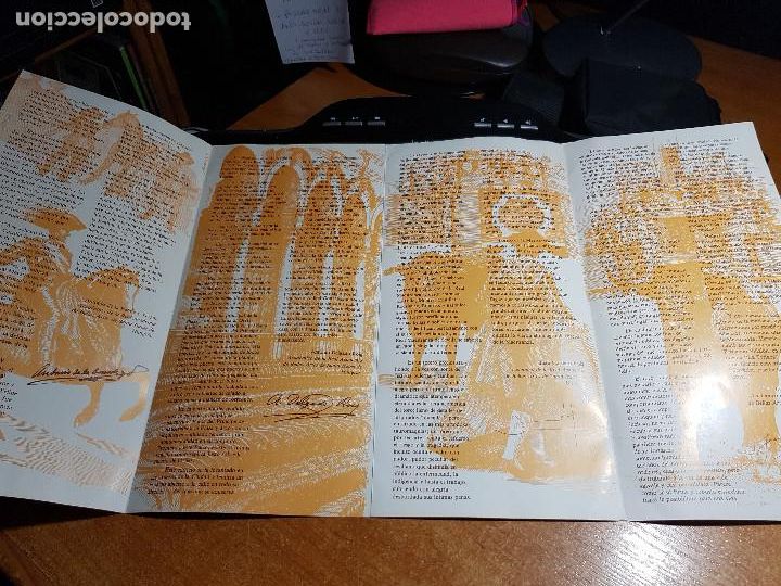 Carteles toros: DOCUMENTO CON LA HISTORIA D LA MAESTRANZA DE SEVILLA. 1987 - Foto 4