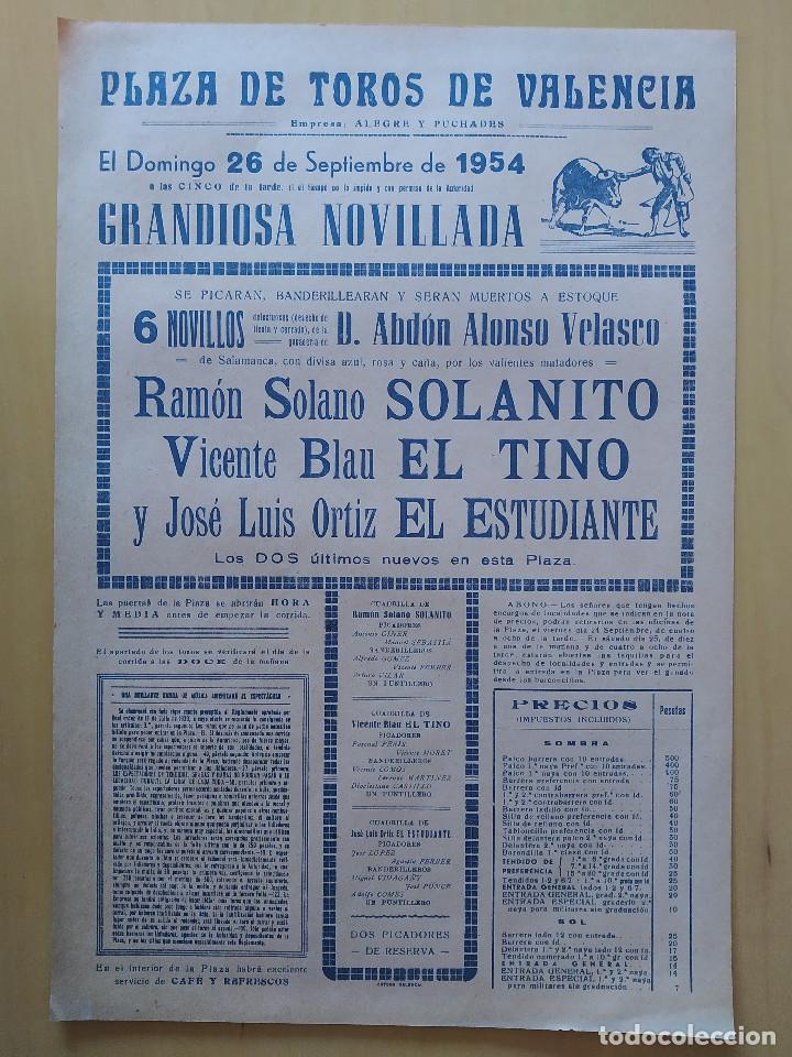 Carteles Toros: PLAZA TOROS VALENCIA GRAN NOVILLADA. 26-9-1954 - SOLANITO, EL TINO, EL ESTUDIANTE, ABDON ALONSO V - Foto 1 - 198924165