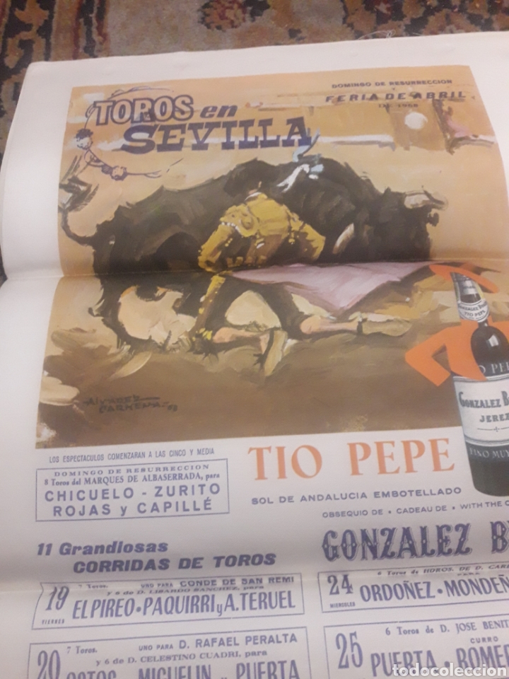 Carteles toros: Cartel de toros de seda, Sevilla, 1968 - Foto 3