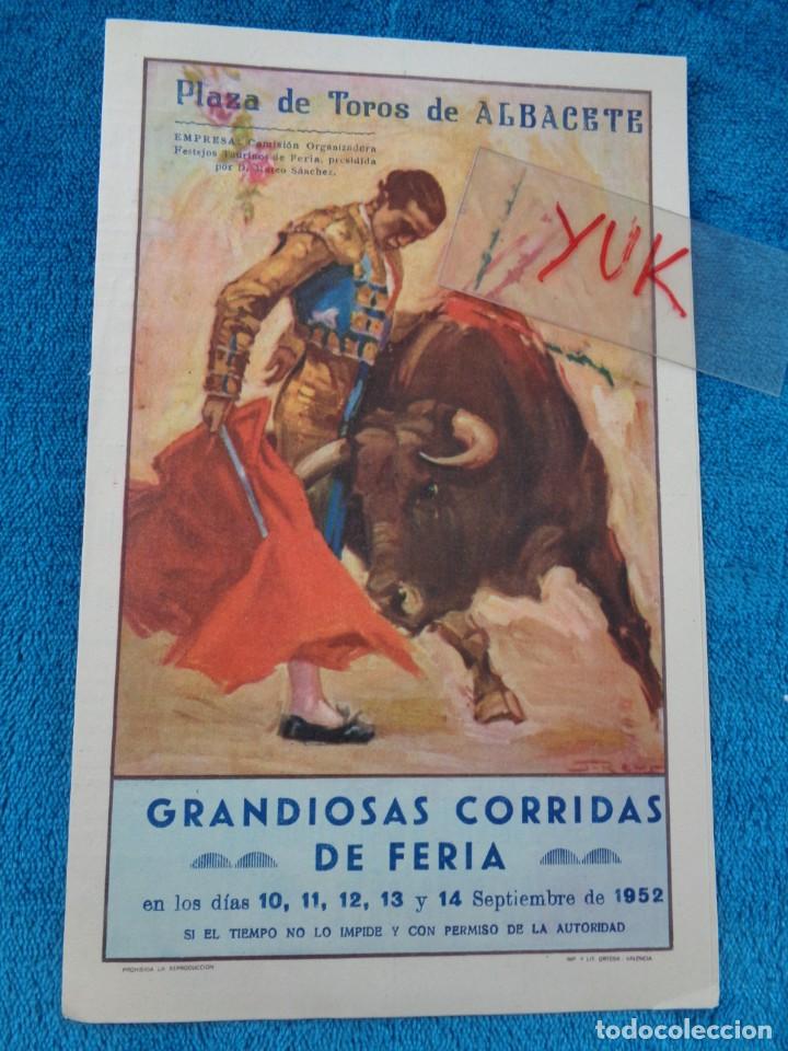 Carteles toros: PROGRAMA TOROS DE LA PLAZA DE TOROS DE ALBACETE DE 1952 con los cambios - Foto 1