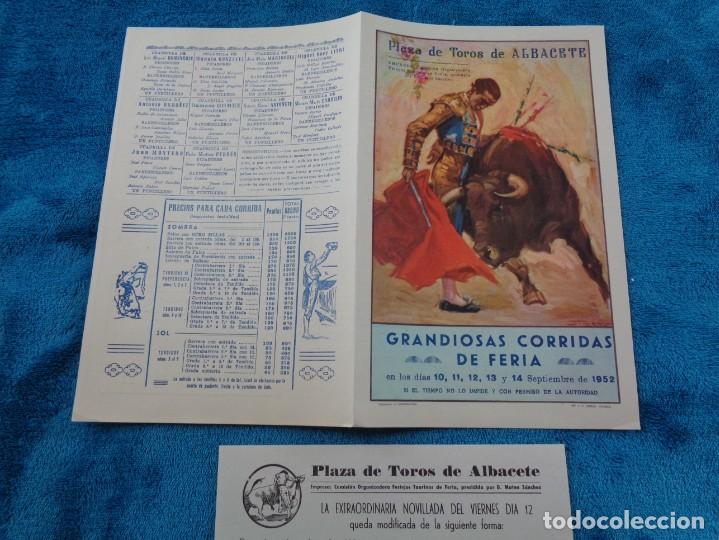Carteles toros: PROGRAMA TOROS DE LA PLAZA DE TOROS DE ALBACETE DE 1952 con los cambios - Foto 3
