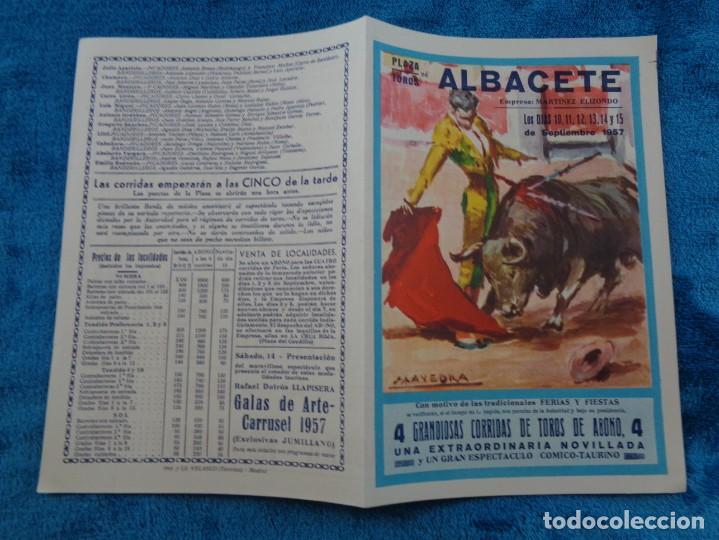 Carteles toros: PROGRAMA DE TOROS DE LA PLAZA DE TOROS DE ALBACETE DE 1957 EN SU FERIA - Foto 3