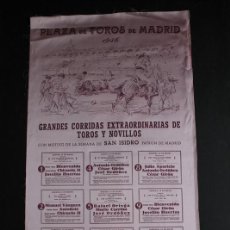 Carteles Toros: CARTEL DE TOROS DE MADRID. SAN ISIDRO 1956. TIRADA ESPECIAL PARA REGALO A INVITADOS ILUSTRES.. Lote 241934605